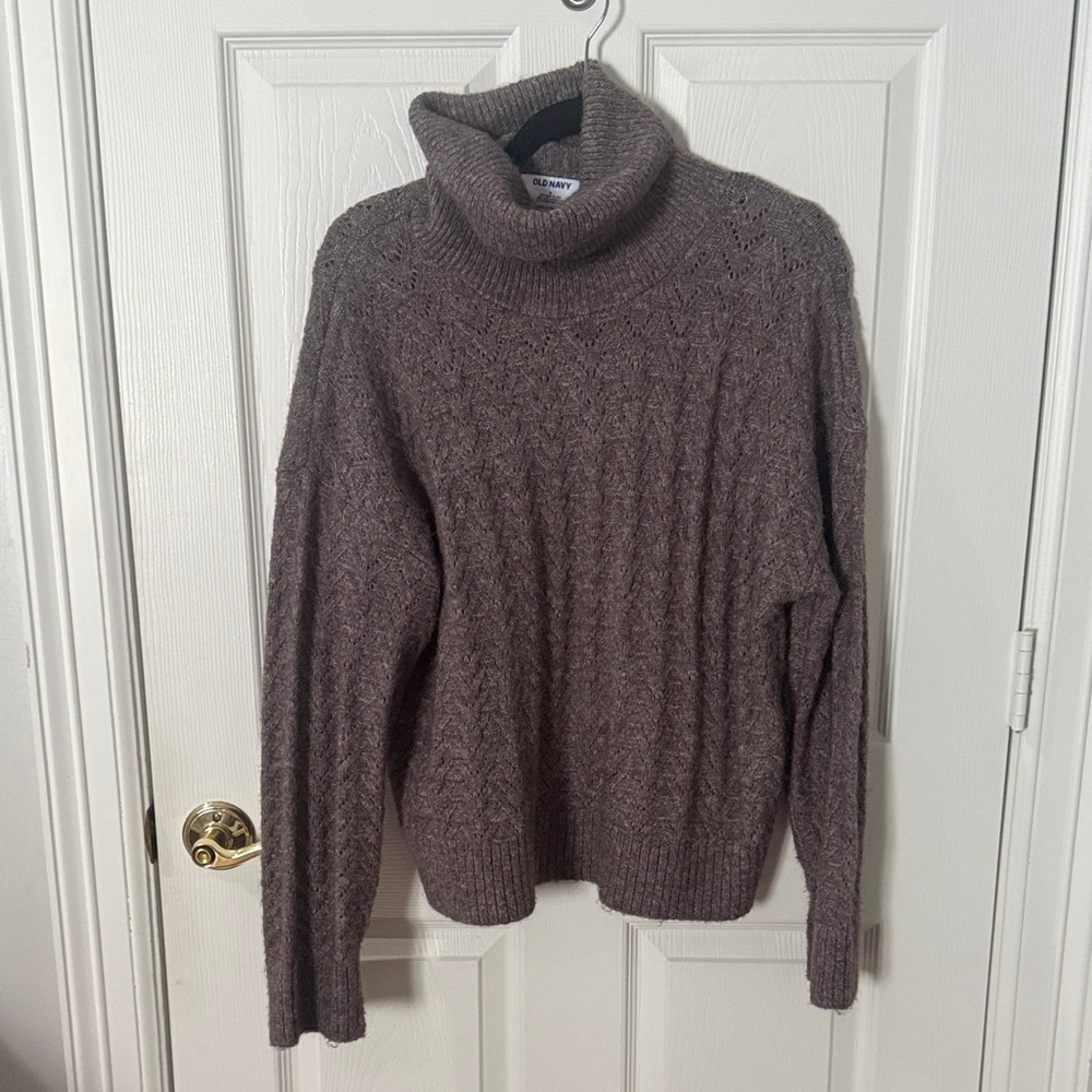 Old Navy Taupe Knit turtleneck Sweater super soft medium